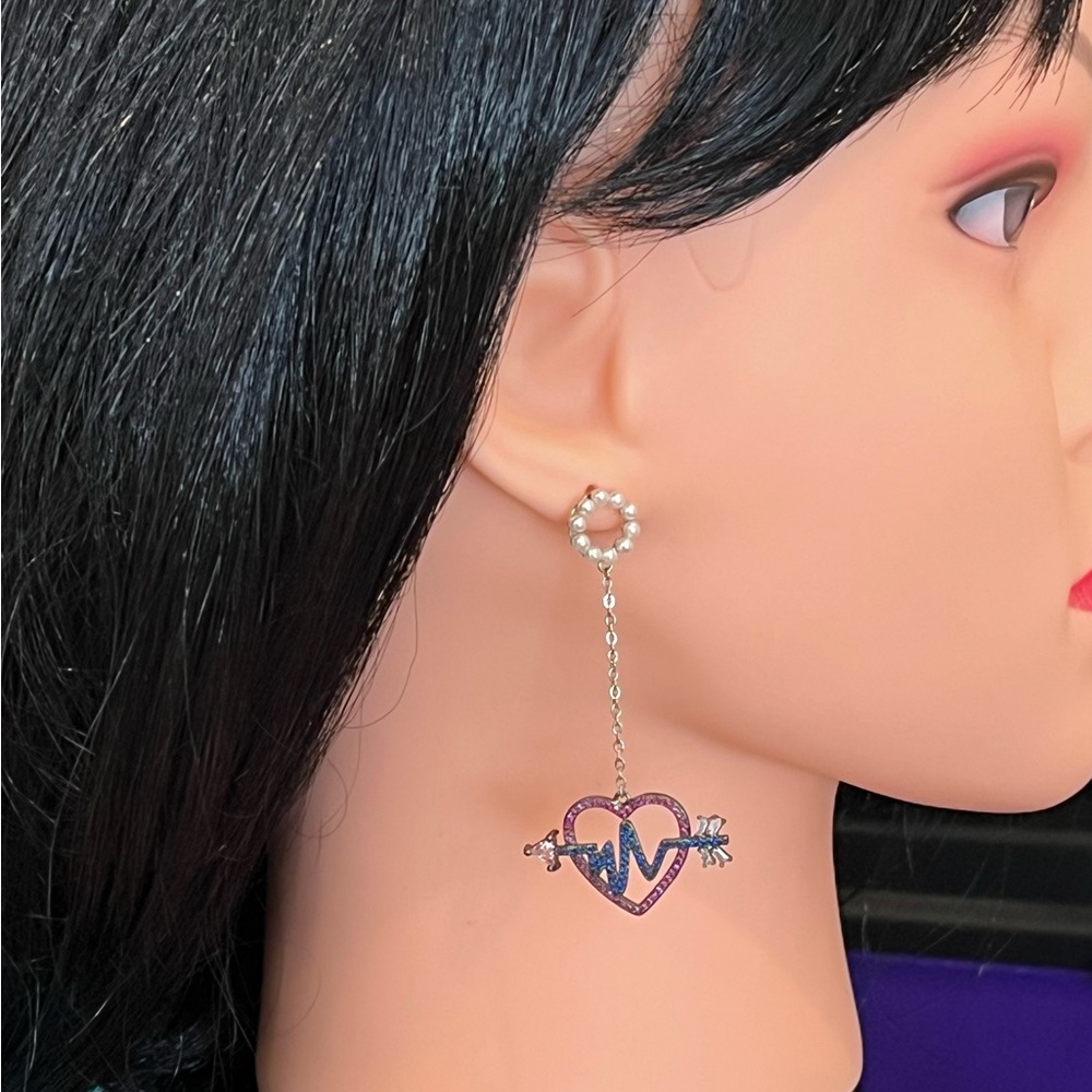 Eye Candy LA Arrow Through the Heart Earrings